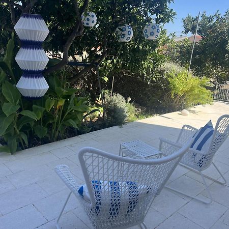 Apartment On The Sunny Side 코츌라 외부 사진