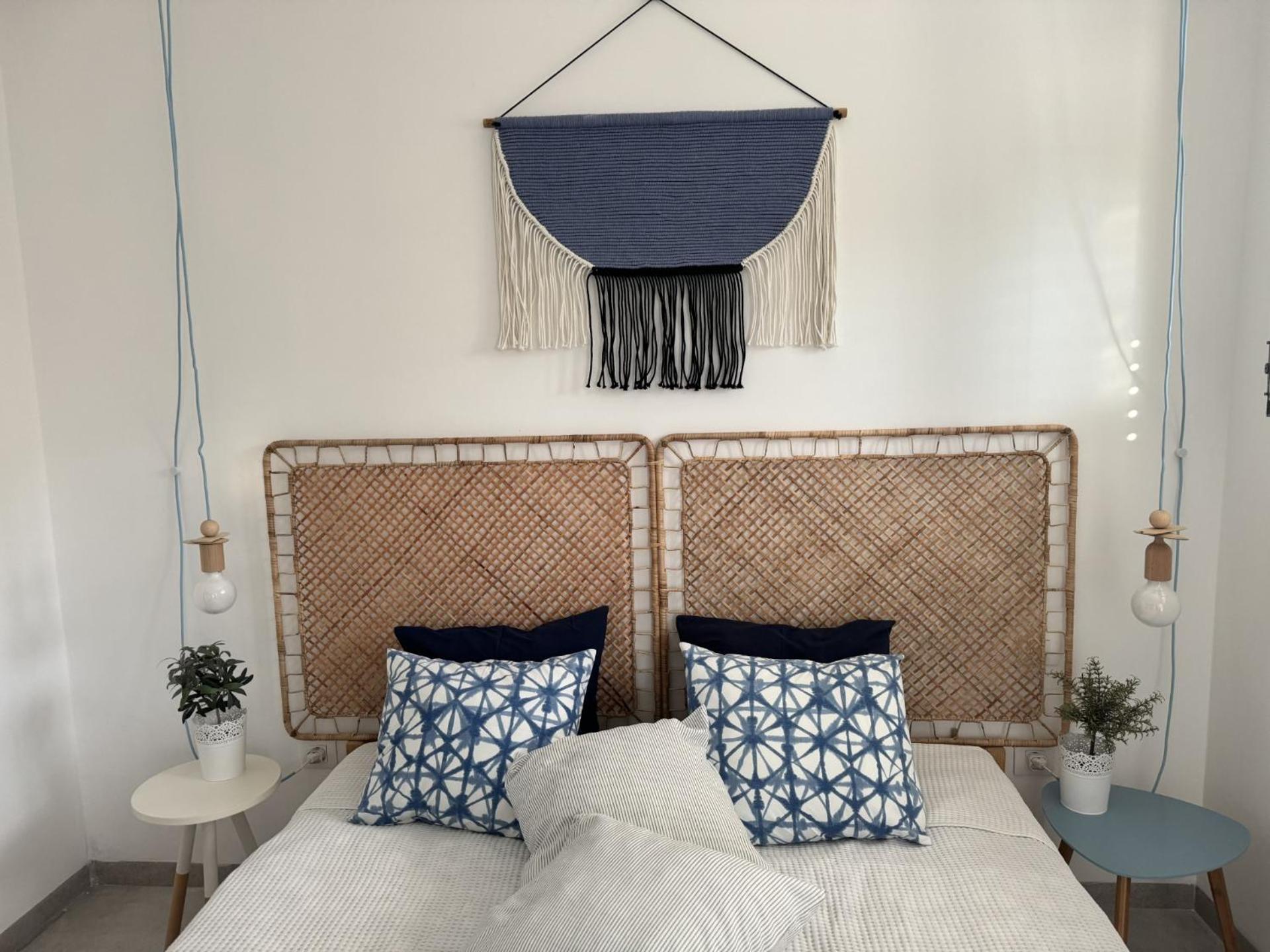 Apartment On The Sunny Side 코츌라 외부 사진
